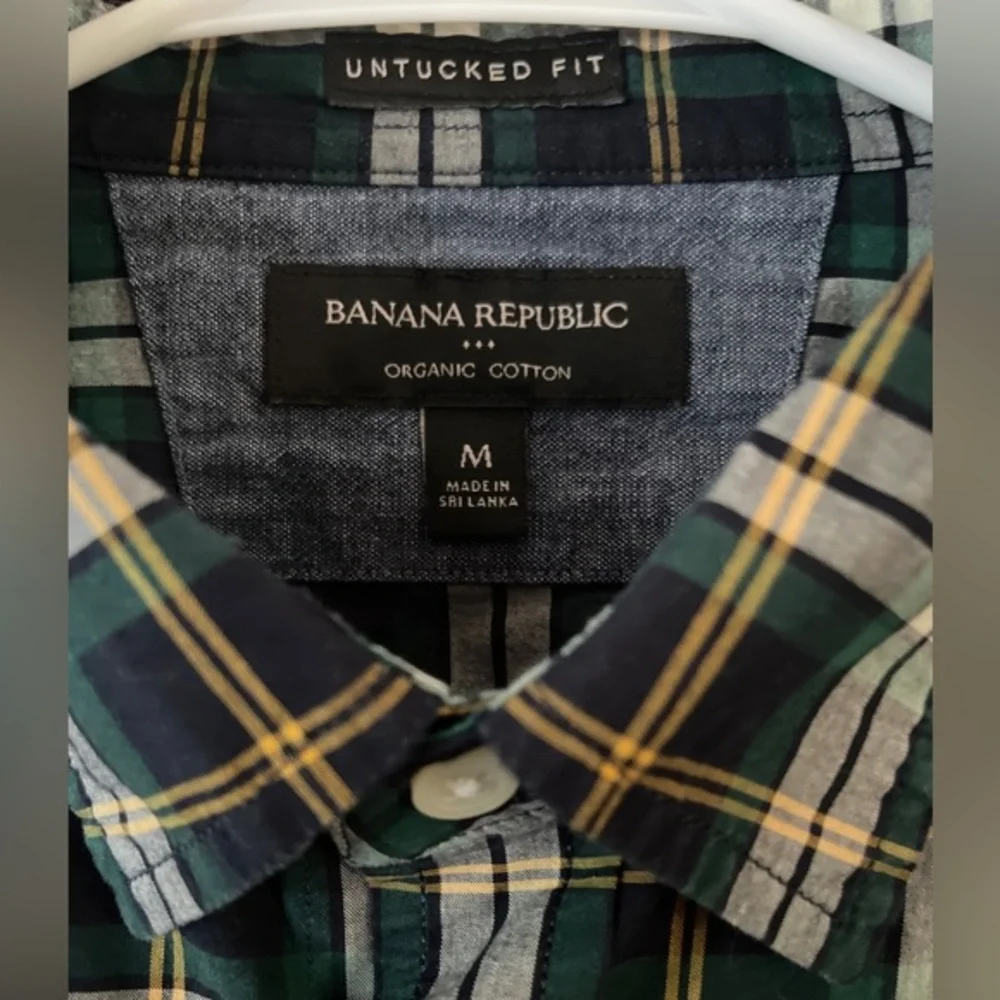 Banana Republic Organic Cotton Untucked Fit‎ Plaid Button Down Shirt